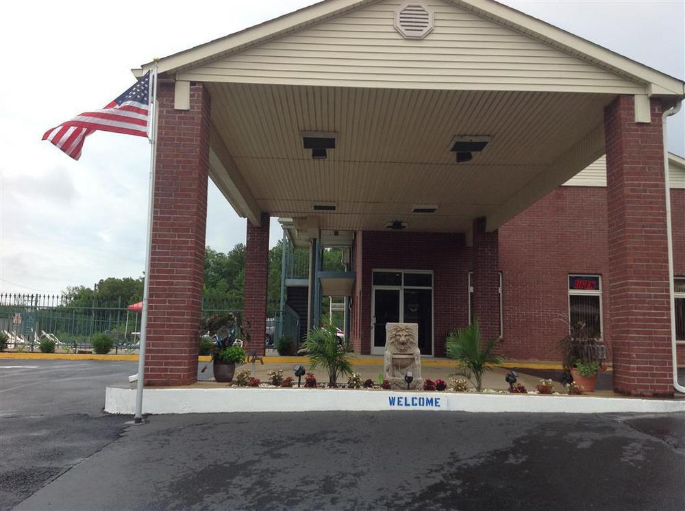 Star Plus Inn & Suites Selmer Exterior foto