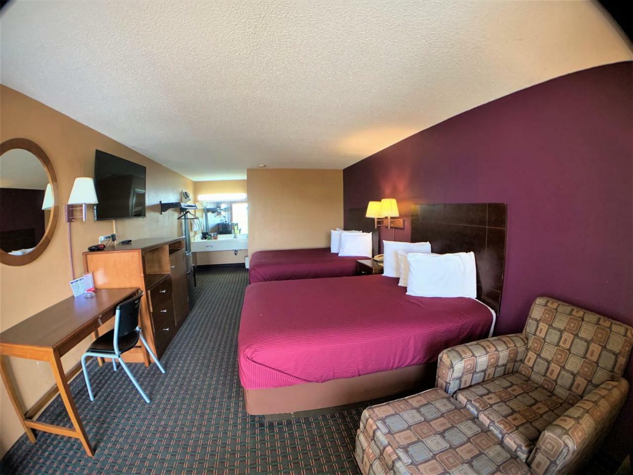 Star Plus Inn & Suites Selmer Exterior foto